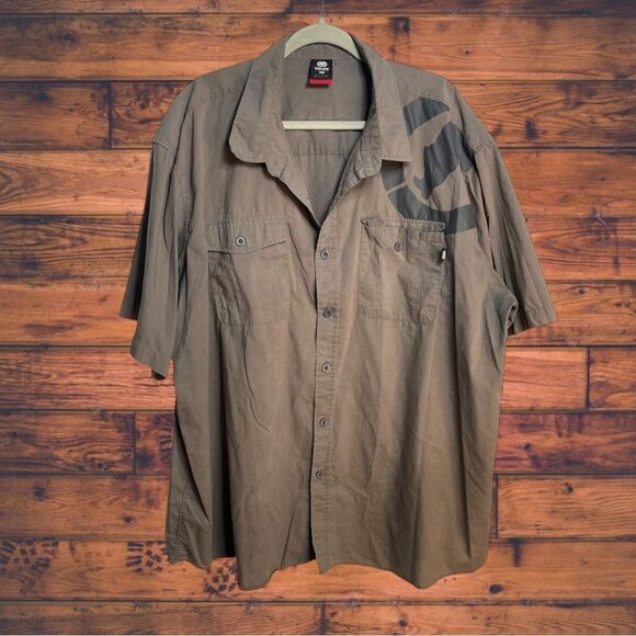 5 for $25🔥Ecko Unlimited Brown Button Front Short Sleeve Shirt 4X - Picture 1 of 4